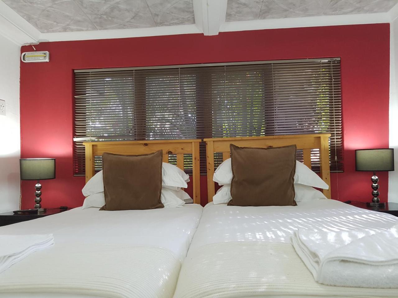 Knysna Herons Guest House Экстерьер фото