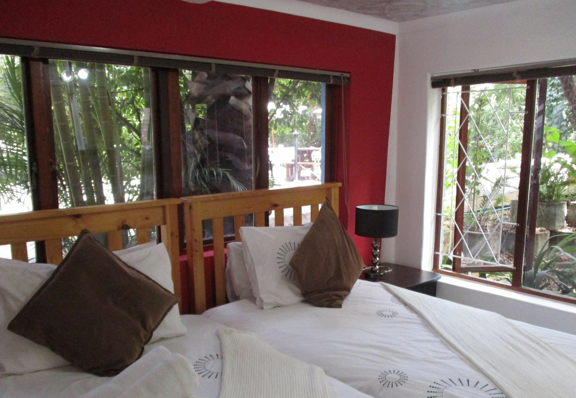 Knysna Herons Guest House Экстерьер фото